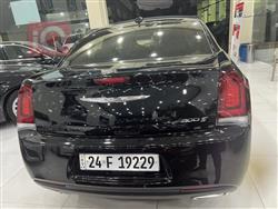 كرايسلر 300